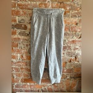 Lululemon joggers